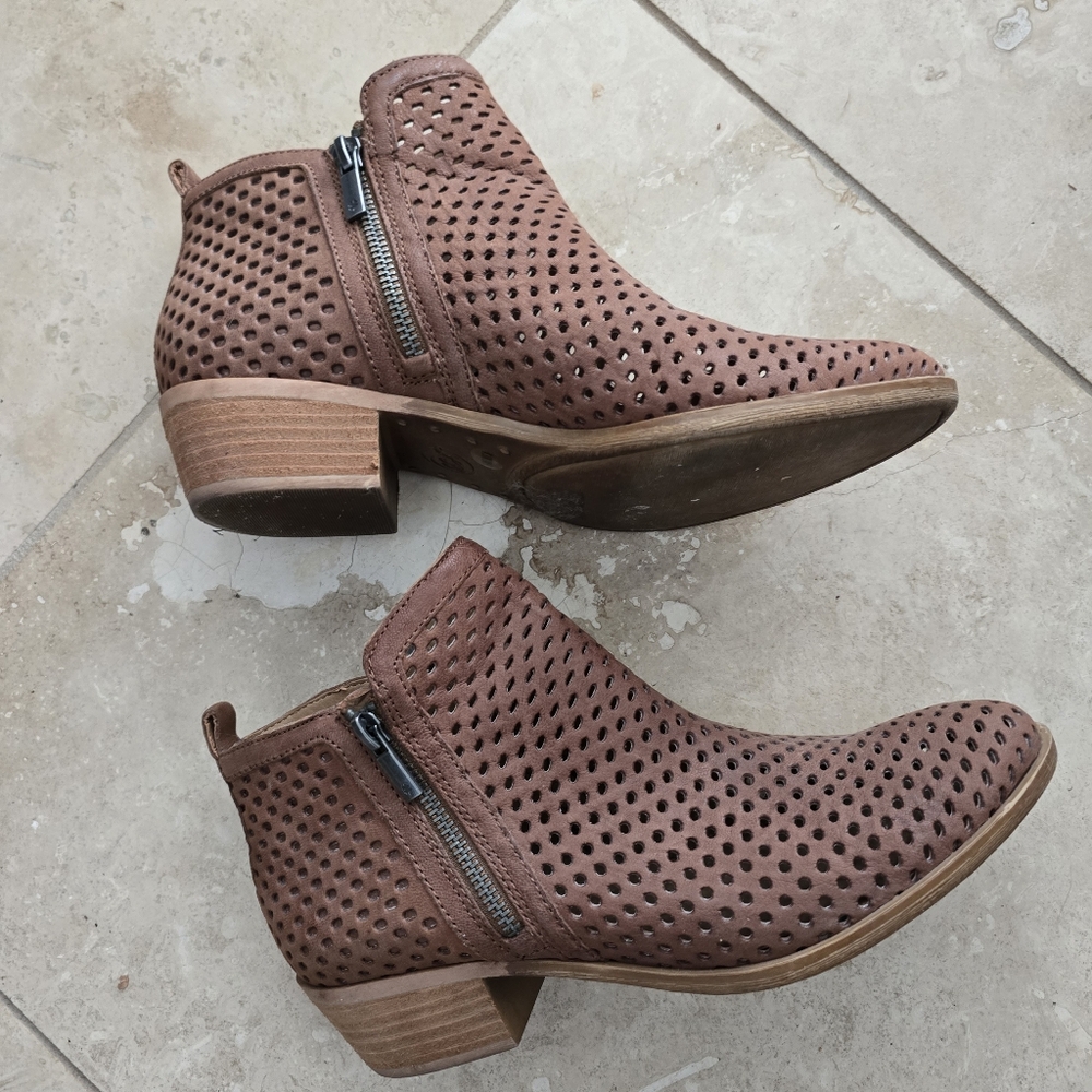 Lucky Brand Basel Brown Ankle Bootie SZ 8.5